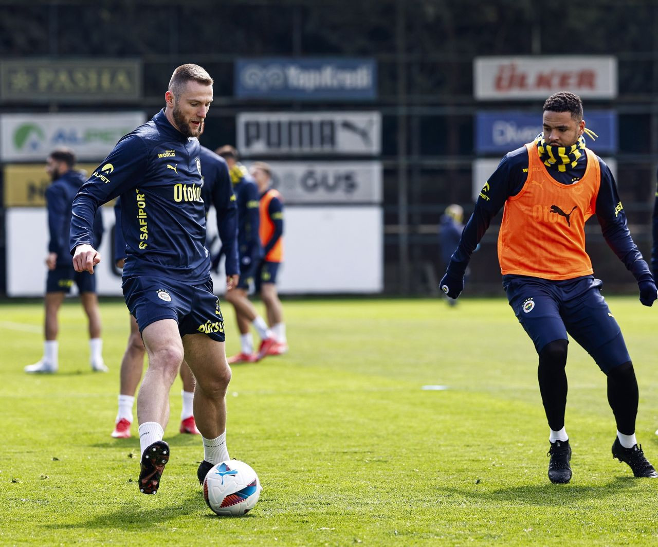 Fenerbahçe'de, Sivasspor Maçı Hazırlıkları Devam Etti - Sayfa 3