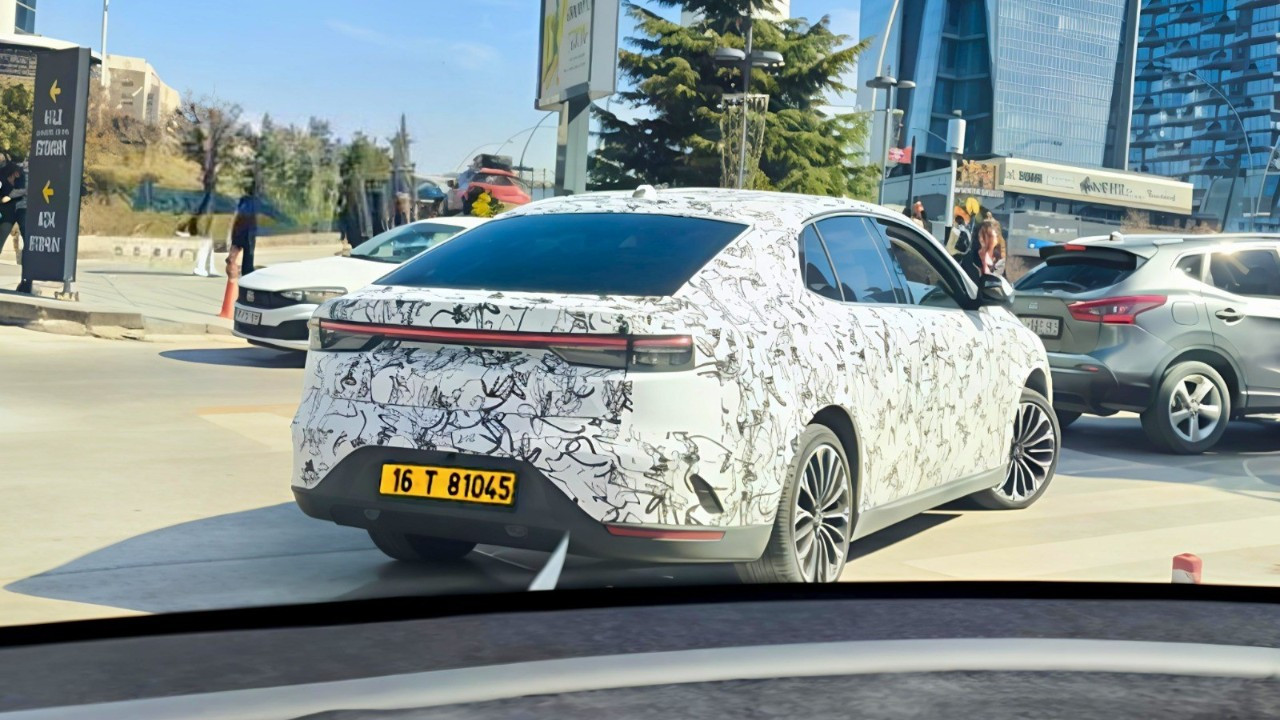 Togg'un Yeni Modeli T10F Kullanıcılarla Buluşmak İçin Gün Sayıyor