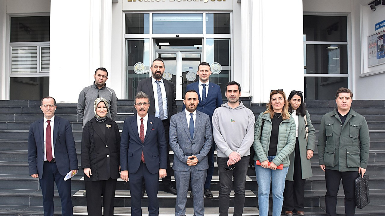 Erenler’de Ağız ve Diş Sağlığı Hastanesi İçin İlk Adım: Başkan Dinç, Projeye Destek Vereceklerini Açıkladı