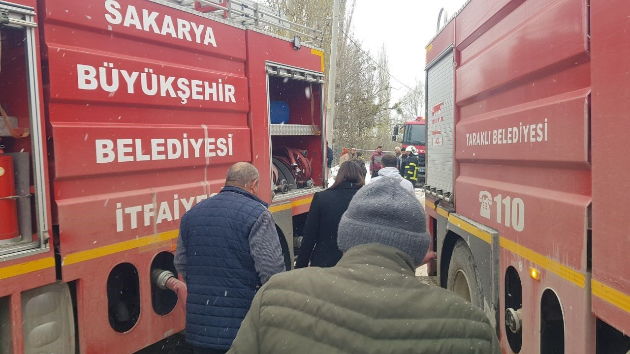 Taraklı’da Prefabrik Evde Yangın Faciası: 2 Küçük Kardeş Hayatını Kaybetti - Sayfa 3