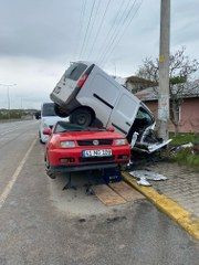 Alkollü Sürücü Tamire Bırakılan Otomobilin Üstüne Uçtu: 3 Yaralı - Sayfa 7