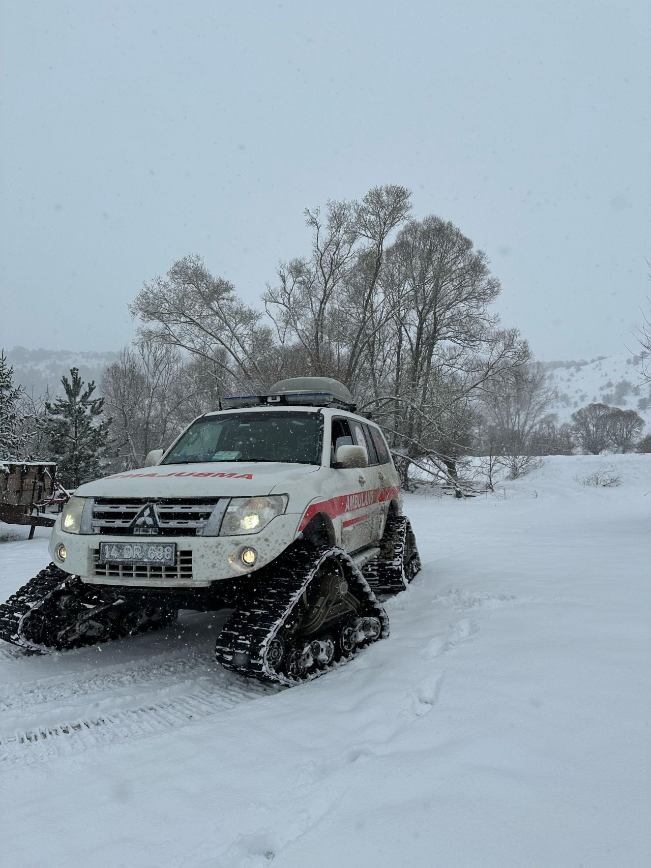 Bolu'da Ayağından Yaralanan Kadının Yardımına Paletli Ambulans İle Yetiştiler - Sayfa 2