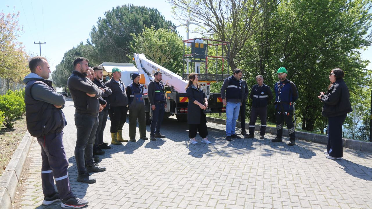 Serdivan Belediyesi’nden Park Bahçeler Ekibine Güvenli Çalışma Eğitimi - Sayfa 1