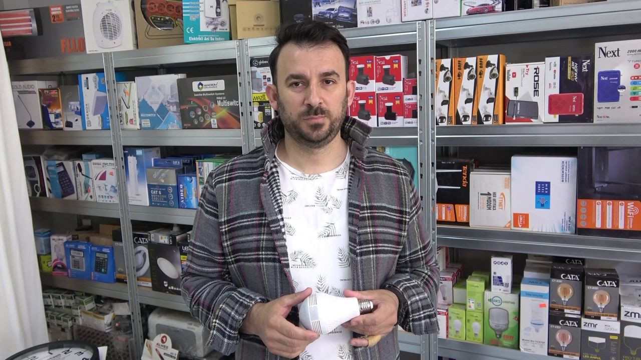 Uzmanı 'Gizli Kamera Nasıl Tespit Edilir' Anlattı! - Sayfa 1