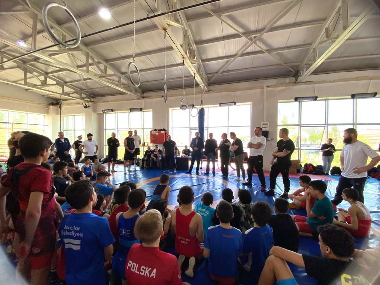 Enes Zengin’den Güreşçilere Moral: “Spor, Evrensel Bir Bağ Kurar!” - Sayfa 1