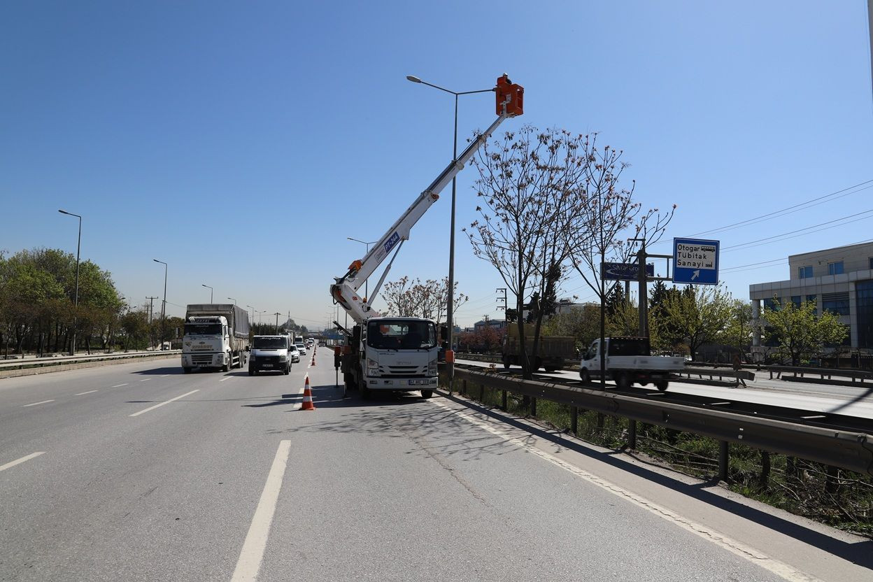 SEDAŞ’tan Gebze’ye Işık Dokunuşu: Aydınlatma Çalışmaları Hız Kesmiyor - Sayfa 3