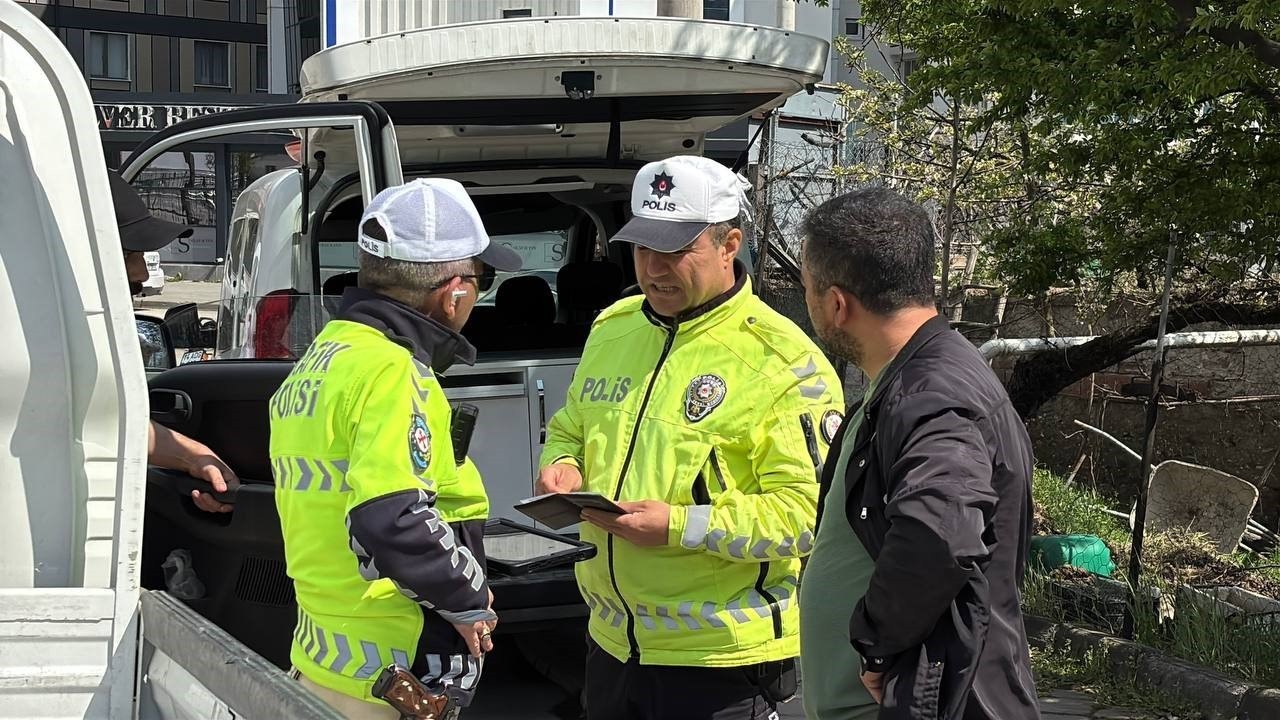 Bolu'da 3 Bin Sürücüye 10 Milyon Lira Ceza