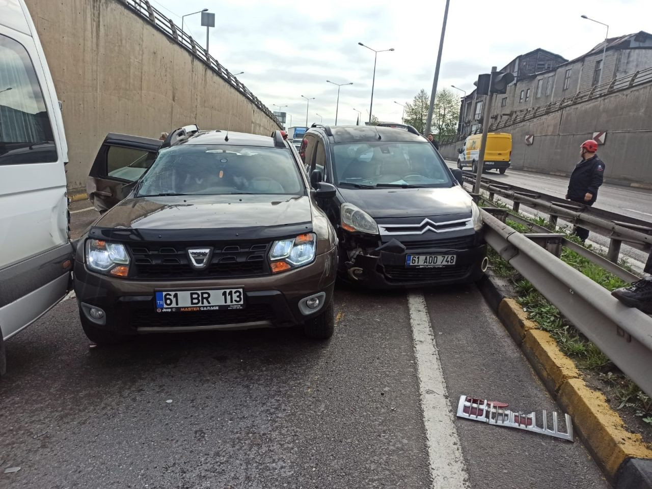 Trabzon’da 25 Araç Birbirine Girdi: 12 Yaralı - Sayfa 1