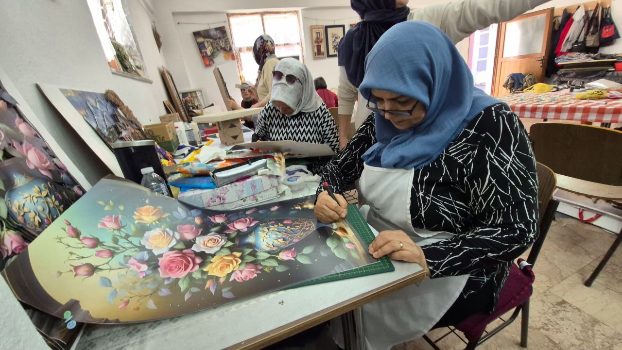Düzce'de Rölyef, Ev Hanımlarının Ve Emeklilerin Yeni Tutkusu Oldu - Sayfa 5