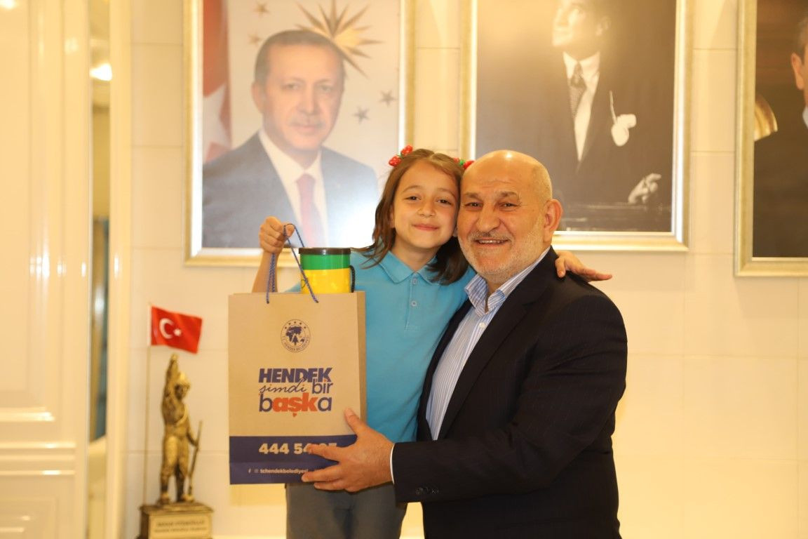 Minik Başkan Göreve Başladı: Hendek’te Koltuk Muhammed Ali’ye Emanet! - Sayfa 3