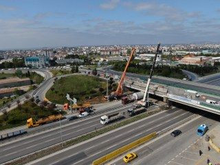 Tuzla’da 3 Gündür Köprü Altında Sıkışan Tırı Kurtarma Operasyonu - Sayfa 6