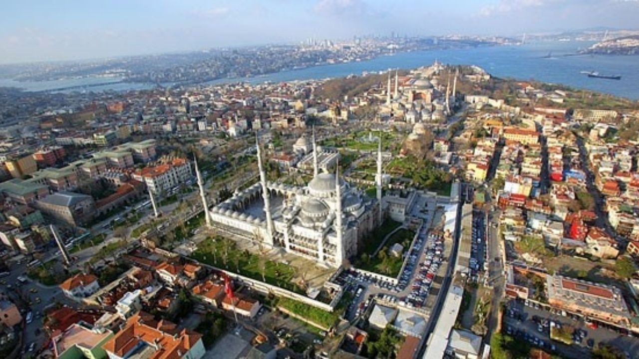 İstanbul Depreminde En Çok Hasar İhbarı Alan 5 İlçe Belli Oldu - Sayfa 1