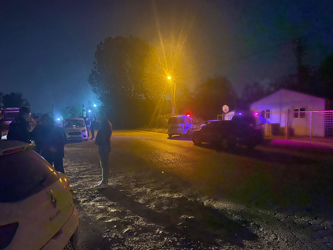 Kocaeli'de Mahalleyi Koku Sardı, Ekipler Alarma Geçti - Sayfa 2