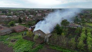 Edirne'de Arı Kovanlarının Bulunduğu Depo Alev Alev Yandı - Sayfa 9