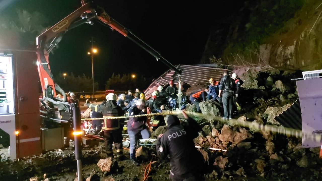 Samsun'da Heyelan - Sayfa 3