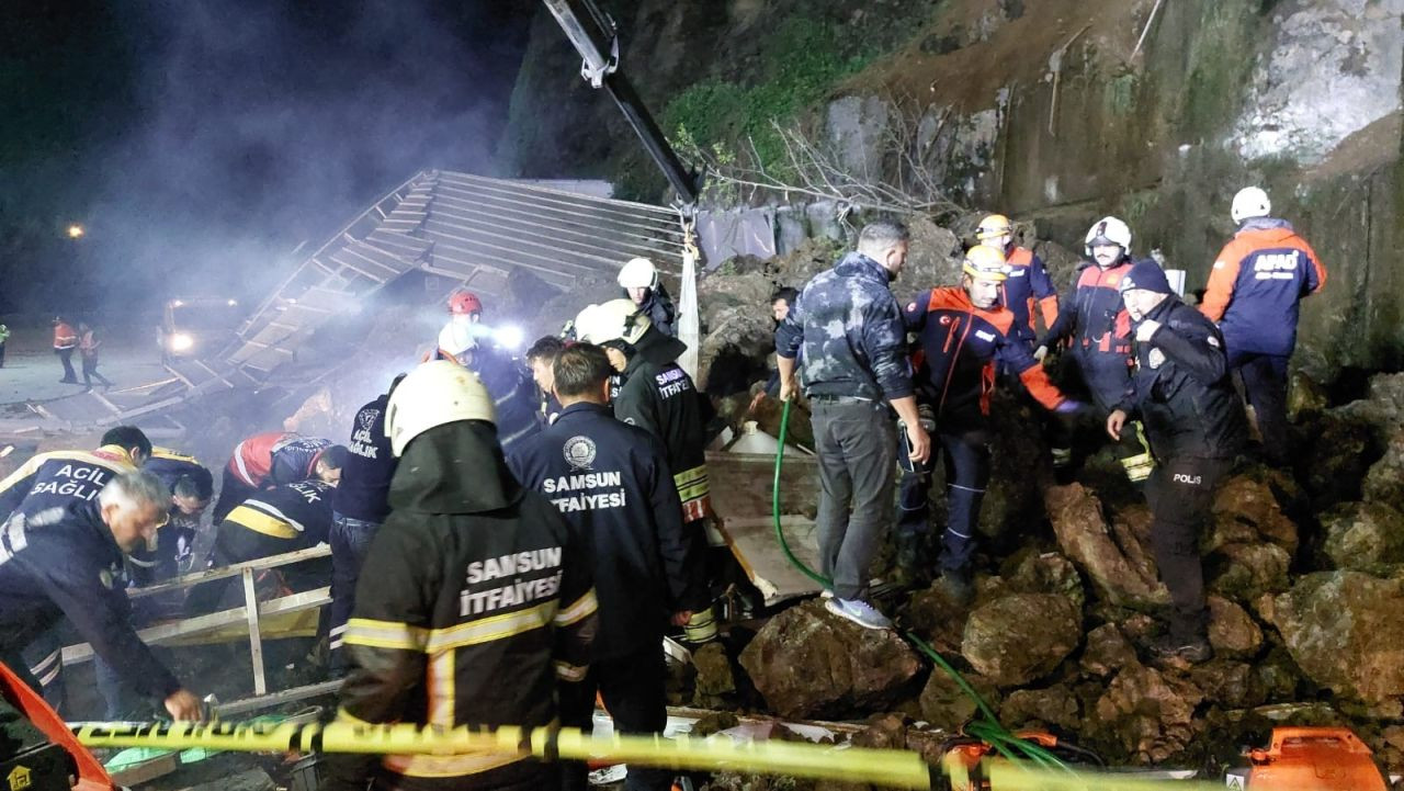 Samsun'da Heyelan - Sayfa 6