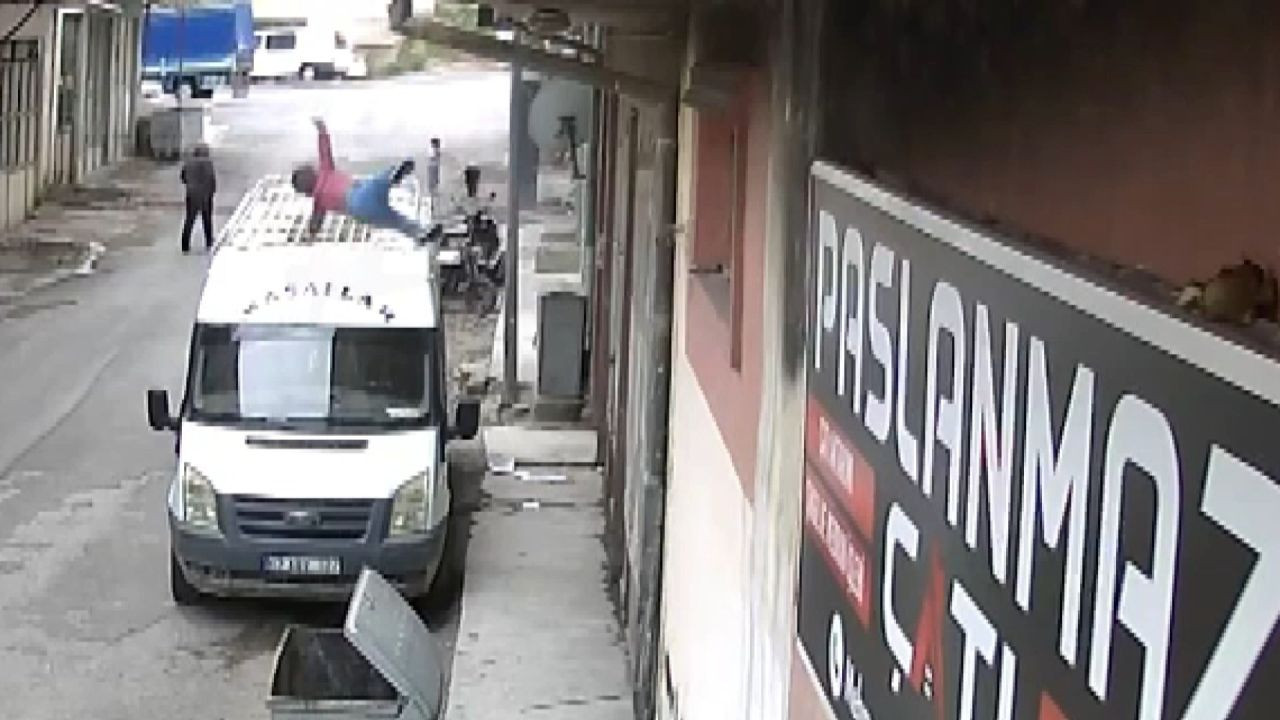 2'nci Kattan Çöp Konteynerine Düşen Bebek Güvenlik Kamerasına Yansıdı - Sayfa 1