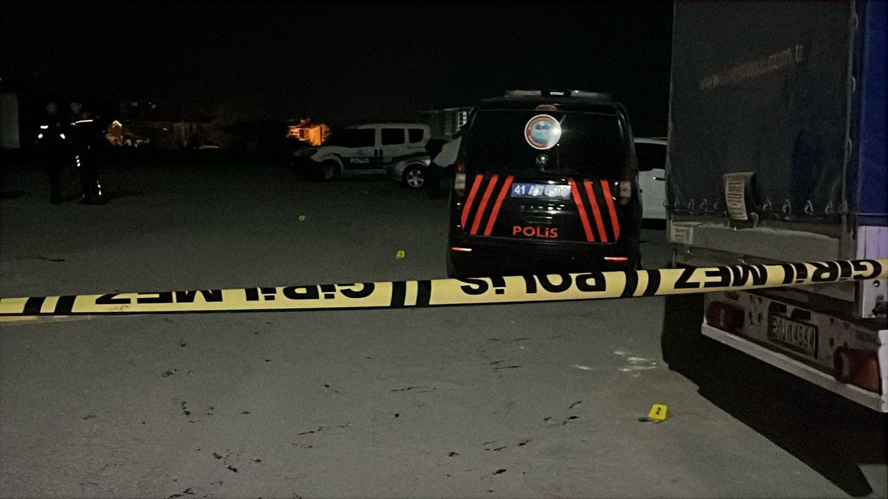 Kocaeli'de Tüfek, Bıçak Ve Sopaların Konuştuğu Kavgada 5 Yaralı - Sayfa 4