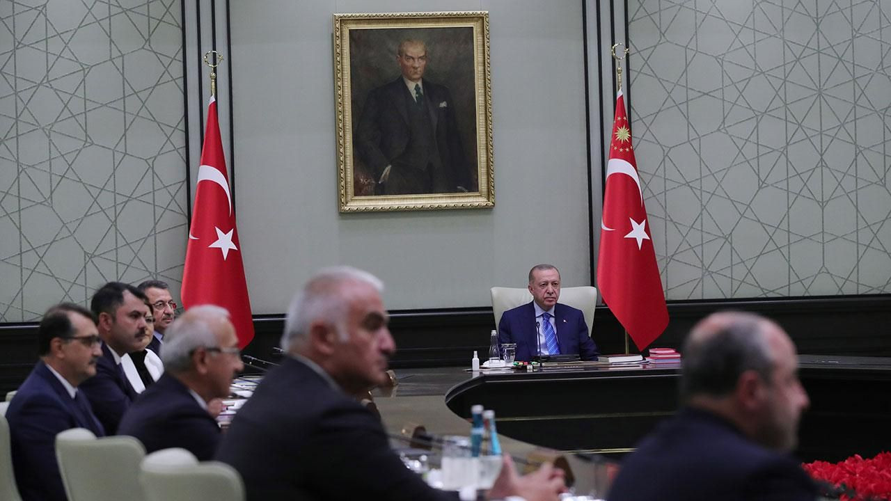 Kabine Toplanıyor: Gözler İstanbul Depreminde - Sayfa 1