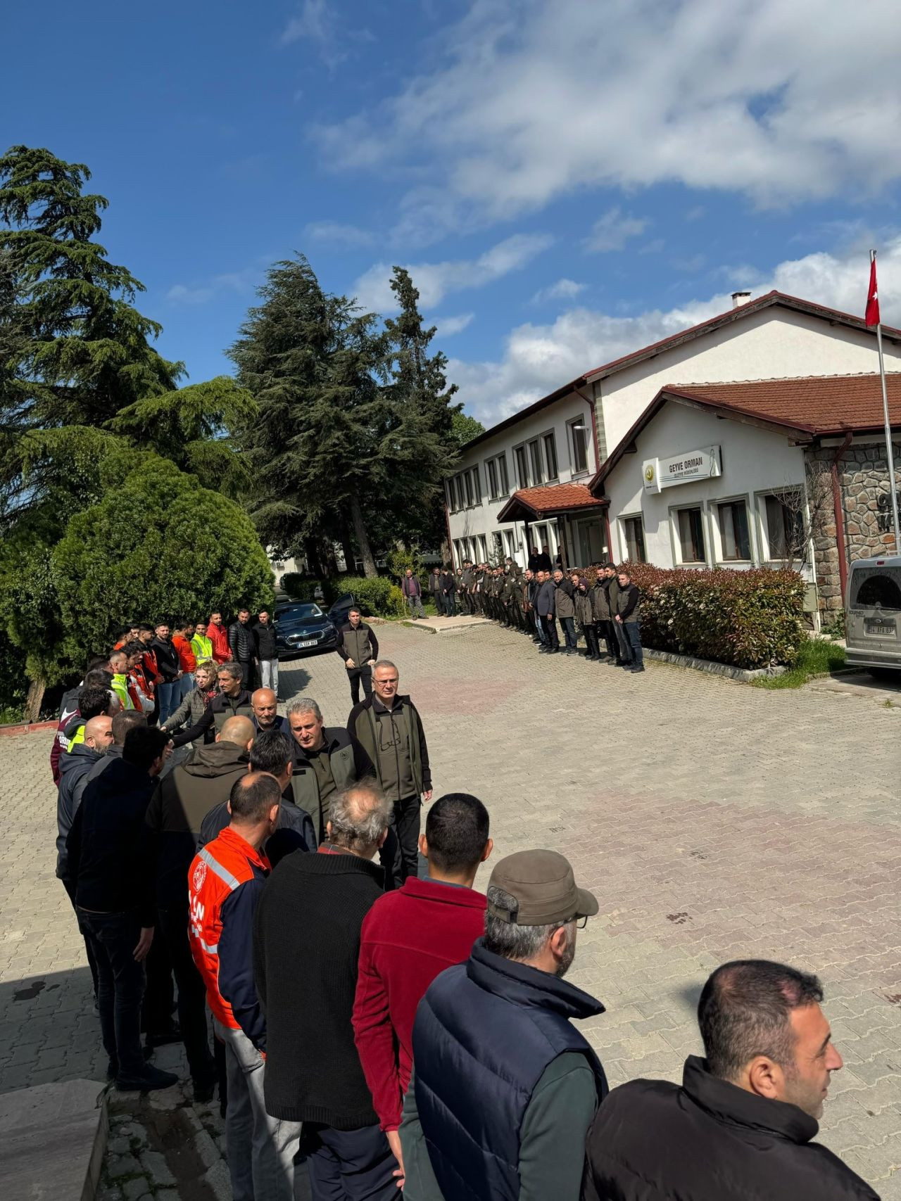 Trafik Kazasında Hayatını Kaybeden Genç Orman Memuru Son Yolculuğuna Uğurlandı - Sayfa 1