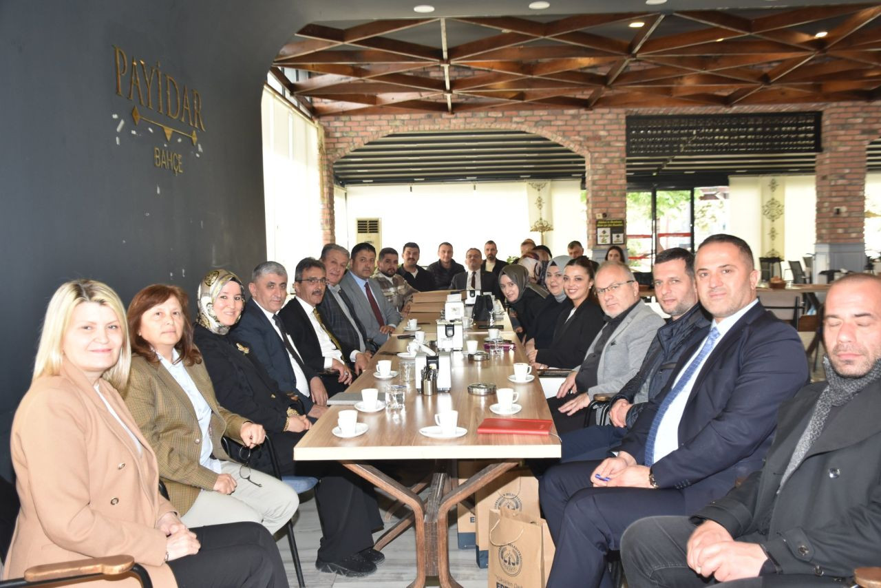 Erenler’de Birlik ve Beraberlik Vurgusu: Başkan Dinç’ten Önemli Mesaj! - Sayfa 4