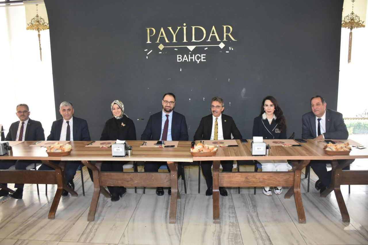 Erenler’de Birlik ve Beraberlik Vurgusu: Başkan Dinç’ten Önemli Mesaj! - Sayfa 3