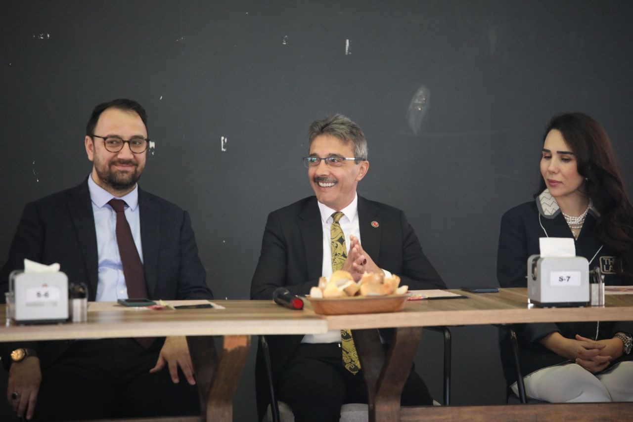 Erenler’de Birlik ve Beraberlik Vurgusu: Başkan Dinç’ten Önemli Mesaj! - Sayfa 1