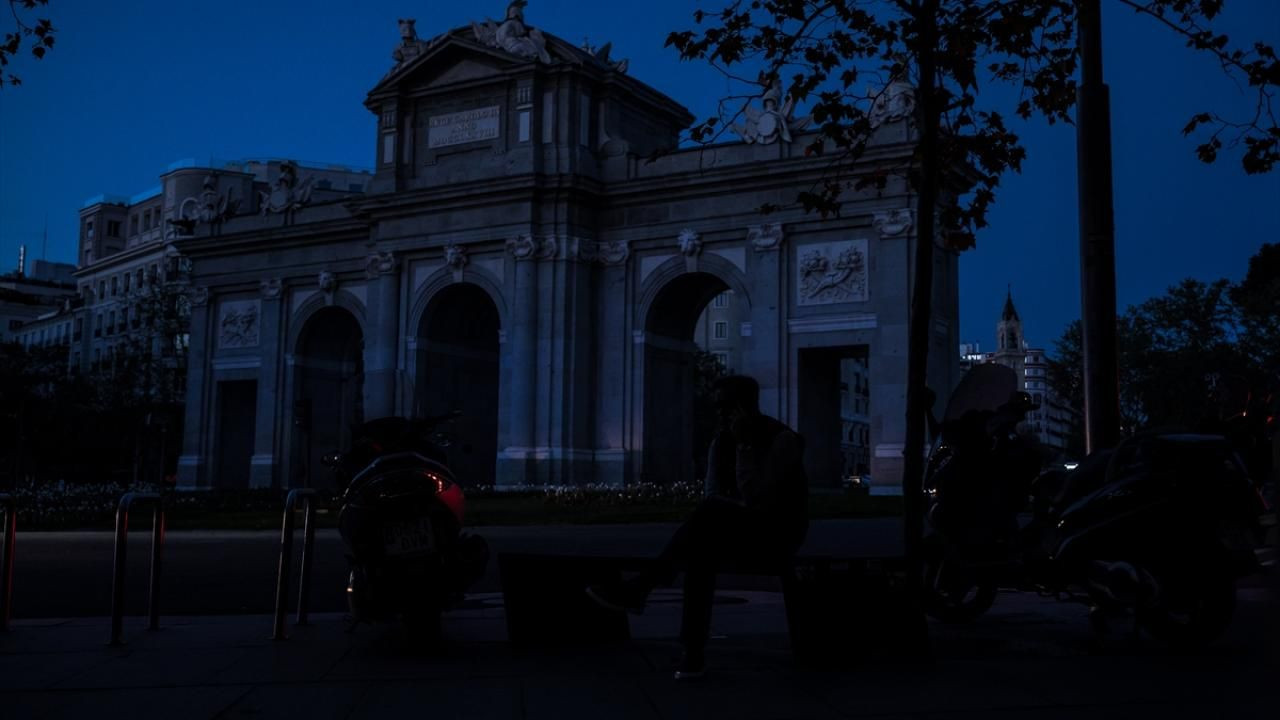 Elektrik Kesintisinin Bedeli Ağır Oldu: İspanya’da Fiyatlar Yüzde 450 Arttı - Sayfa 3