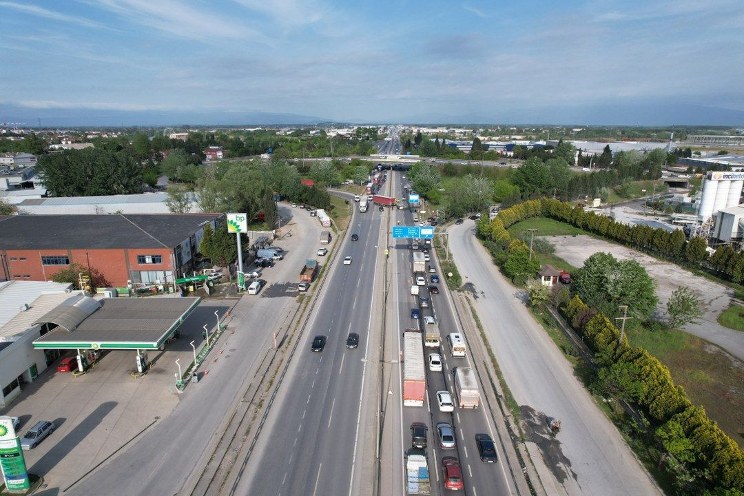 D-100’de TIR Dehşeti: Karşı Şeride Geçti, Zincirleme Kaza Kaçınılmaz Oldu! - Sayfa 3