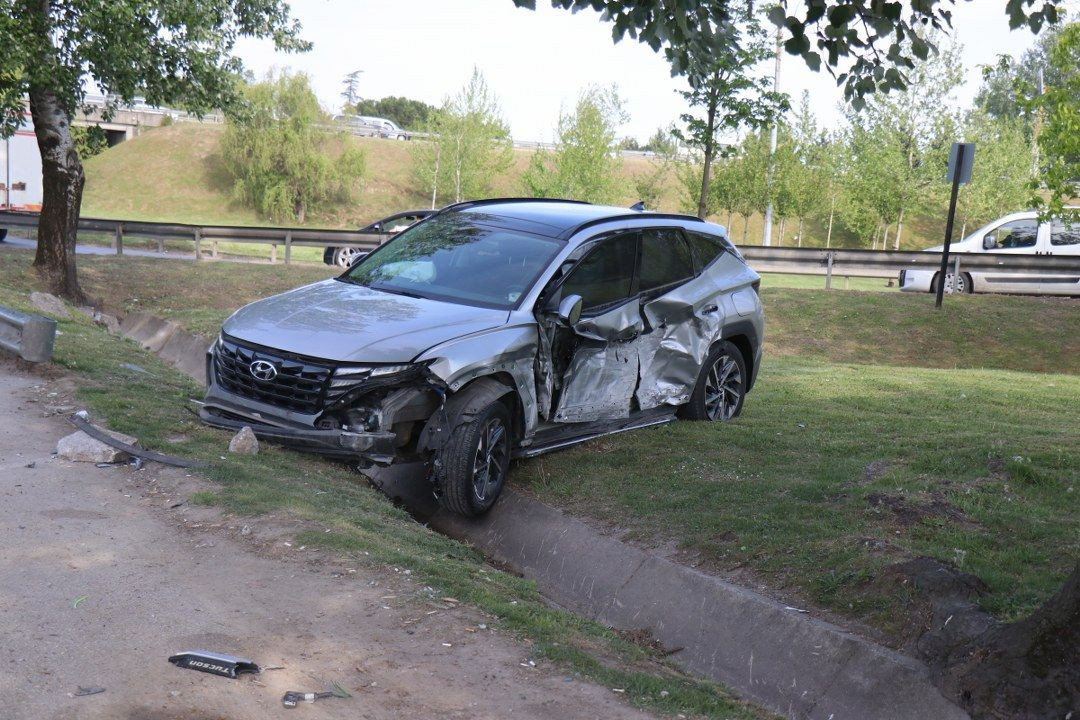 D-100’de TIR Dehşeti: Karşı Şeride Geçti, Zincirleme Kaza Kaçınılmaz Oldu! - Sayfa 7