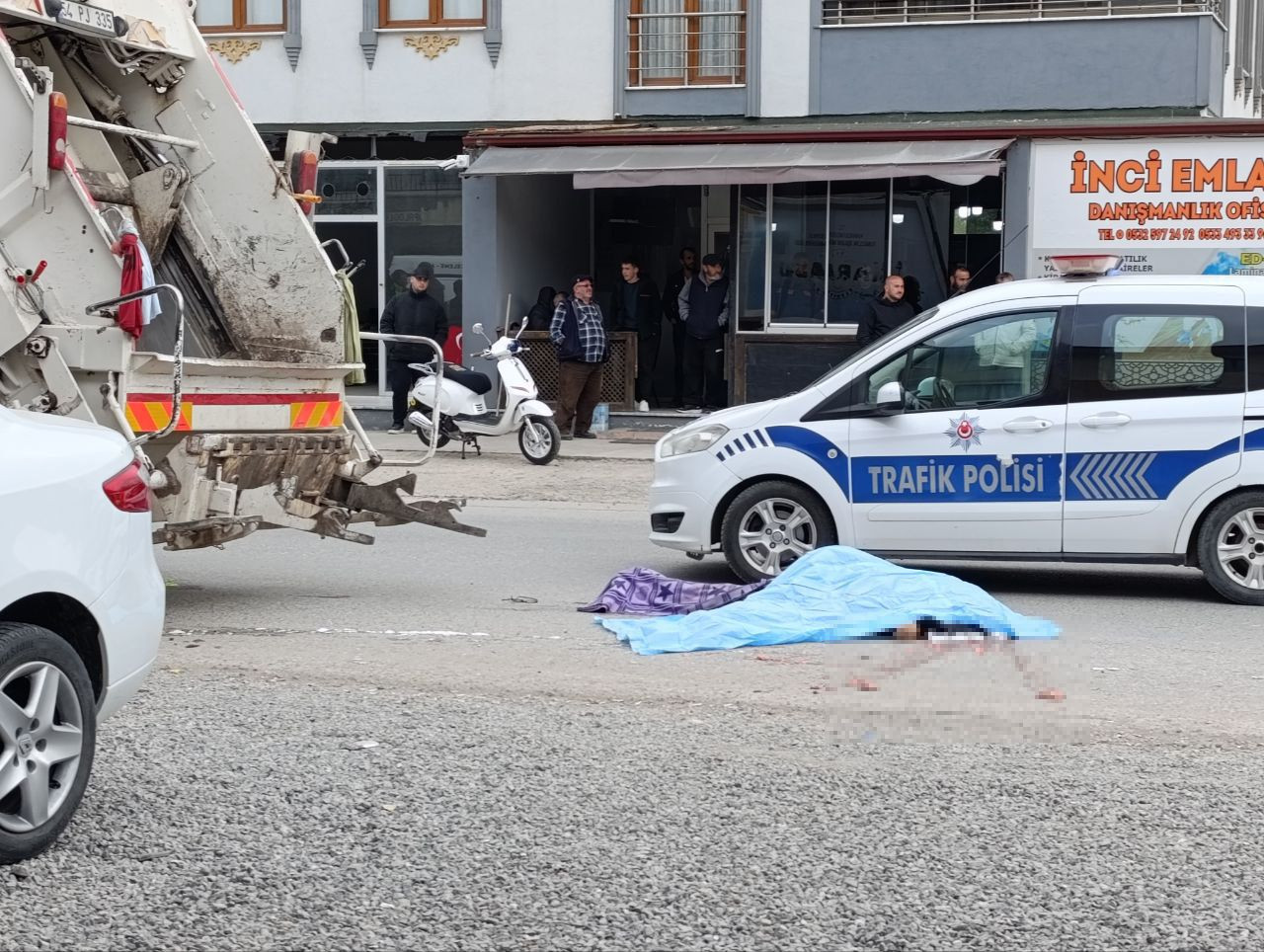 Karasu’da Feci Son: Çöp Kamyonu 70 Yaşındaki Adamı Ezdi - Sayfa 8