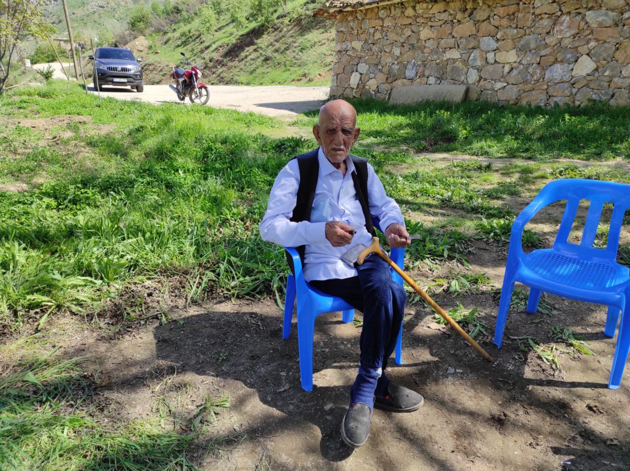 136 Yaşındaki Mehmet Reşit Ak: 28 Çocuk, 250 Torun - Sayfa 1