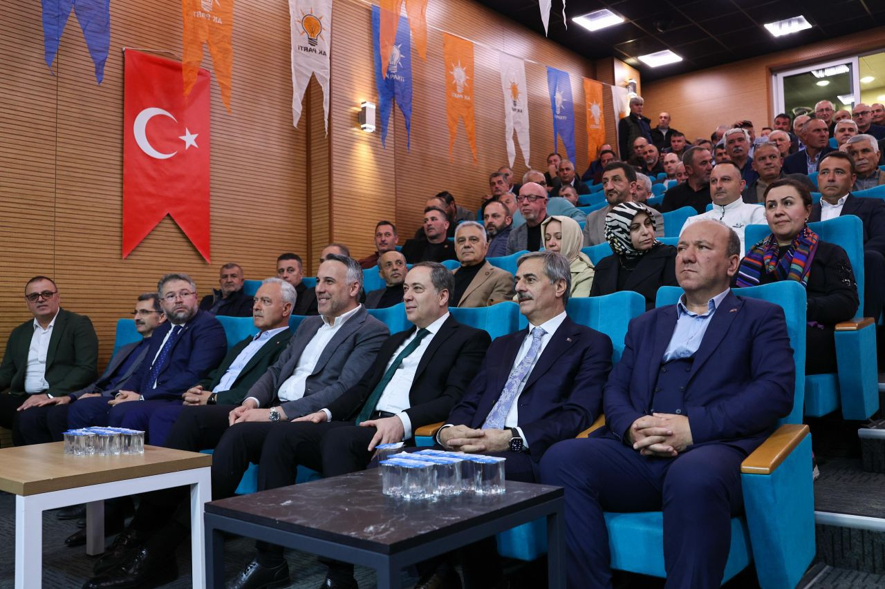 Başkan Alemdar’dan Geyve’ye Asfalt Müjdesi: Çalışmalar Yaz Boyu Sürecek! - Sayfa 9