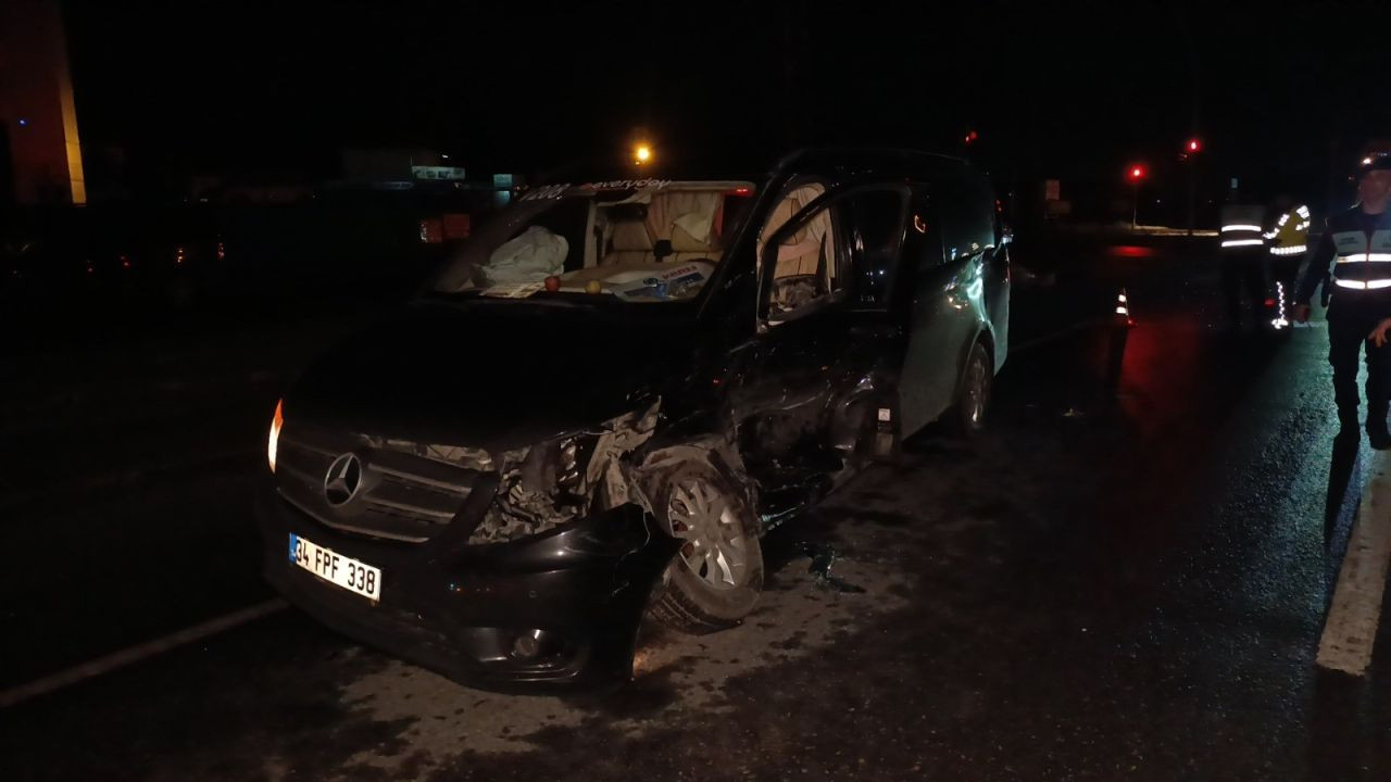 Antalya'da Aynı Firmaya Ait 2 Tur Aracı Çarpıştı, 4’ü Turist 6 Kişi Yaralandı - Sayfa 2