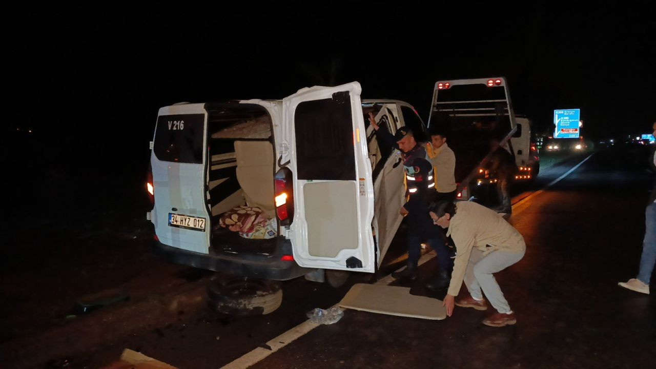 Antalya'da Aynı Firmaya Ait 2 Tur Aracı Çarpıştı, 4’ü Turist 6 Kişi Yaralandı - Sayfa 6