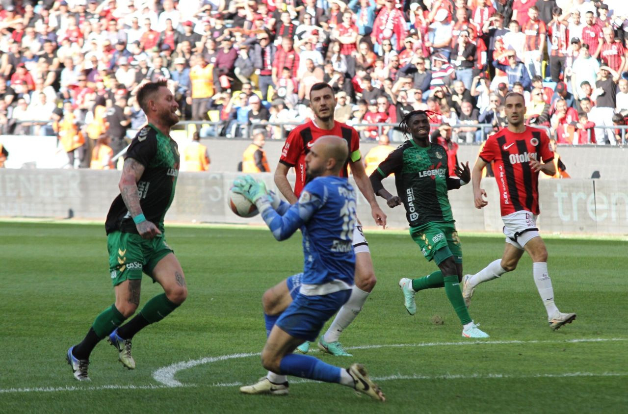 Sakaryaspor Son Umudunu Erokspor Maçına Bıraktı - Sayfa 5