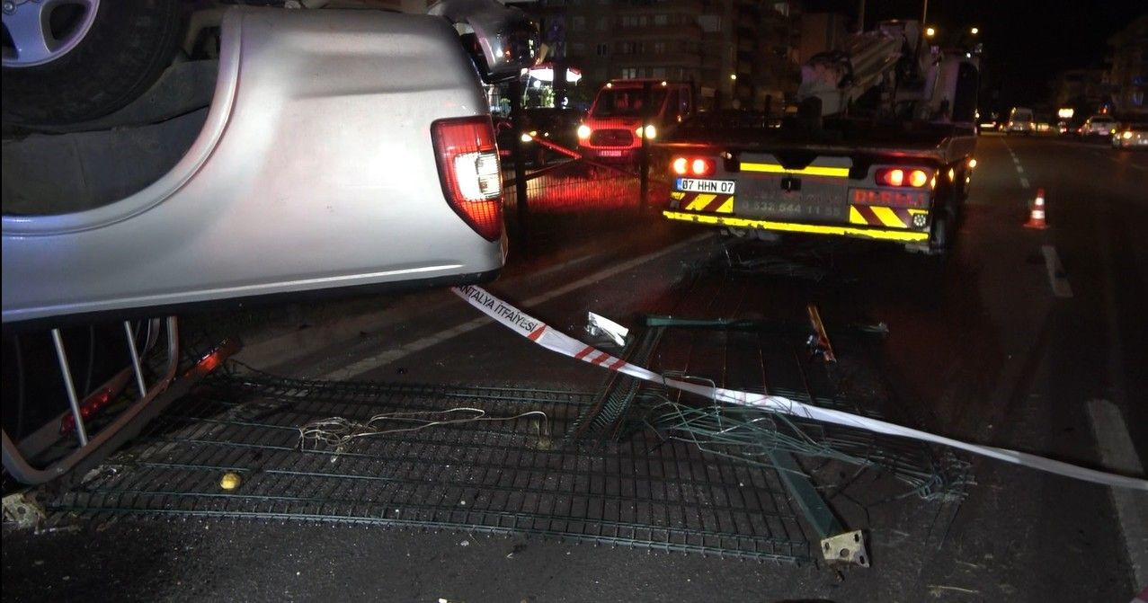 Alanya'da Takla Atan Otomobil Hurdaya Döndü: 2 Yaralı - Sayfa 4