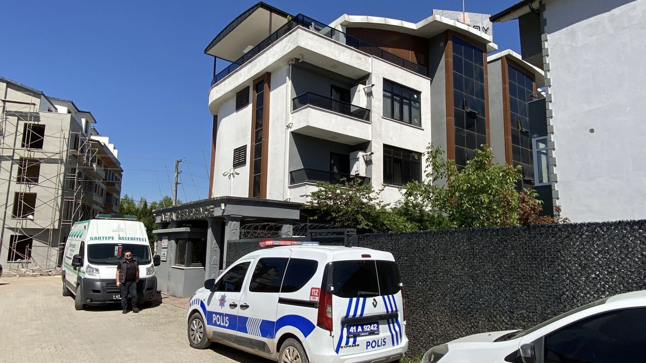 Kocaeli'de 37 Yaşındaki Kadın Sabah Servise Binmeyince Acı Gerçek Ortaya Çıktı - Sayfa 4