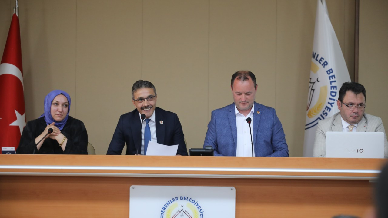 Erenler Meclisi Toplandı: Başkan Dinç’ten Hizmet Vurgusu!