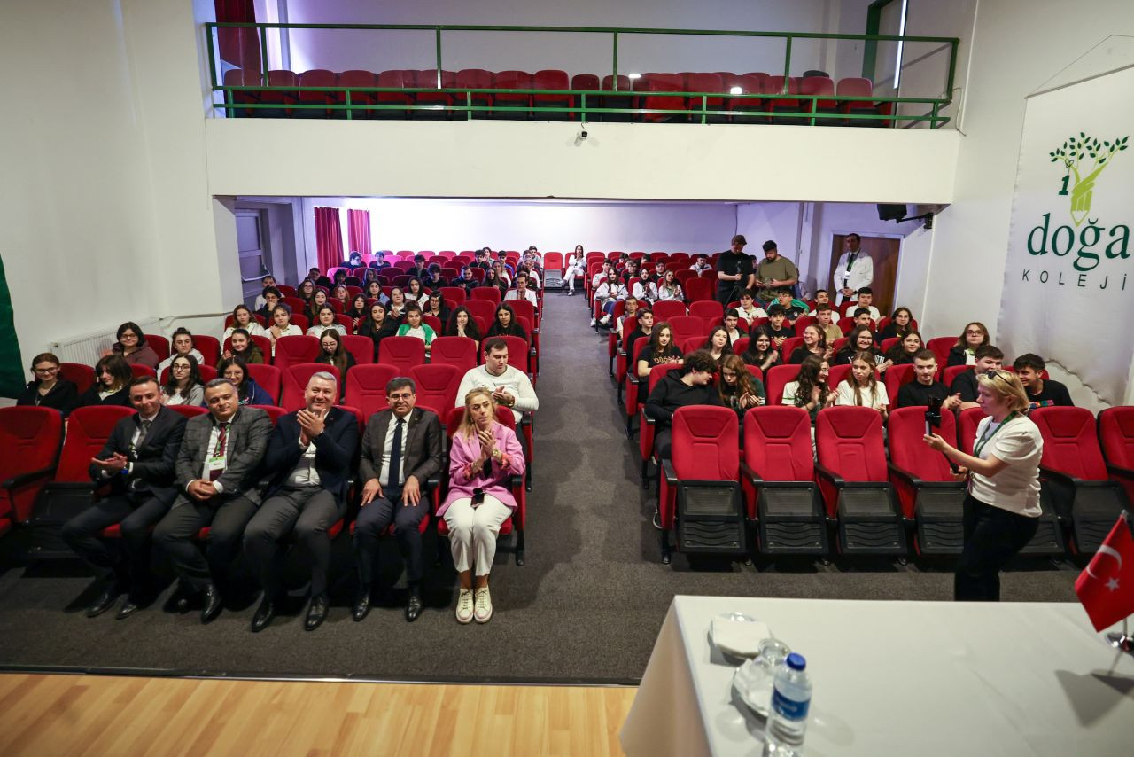 Başkan Çelik'ten Gençlere İlham: Kariyer Yolculuğunu Doğa Koleji Öğrencileriyle Paylaştı! - Sayfa 3