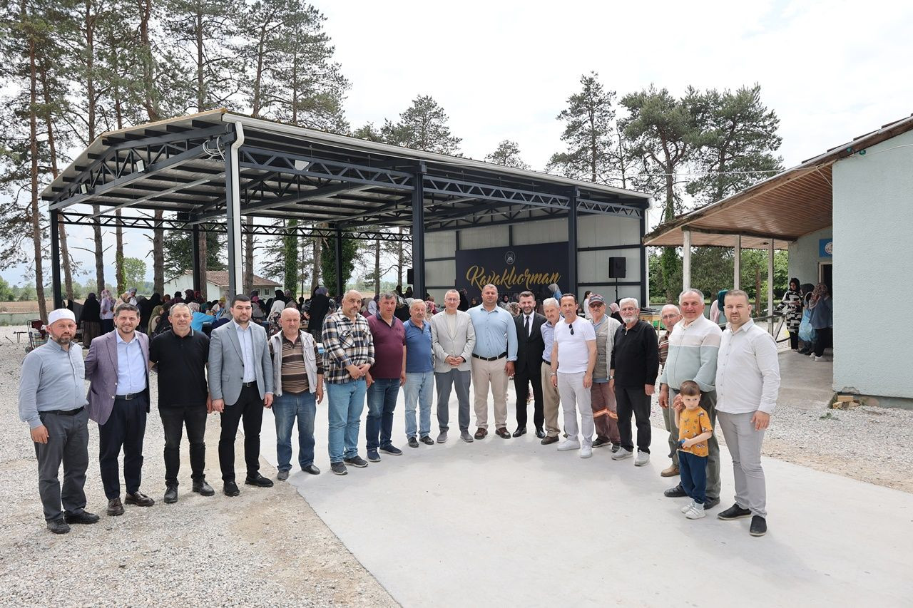 Adapazarı’nda Hizmet Buluşması: Başkan Işıksu “Milletimizle daima biriz, beraberiz'' - Sayfa 7