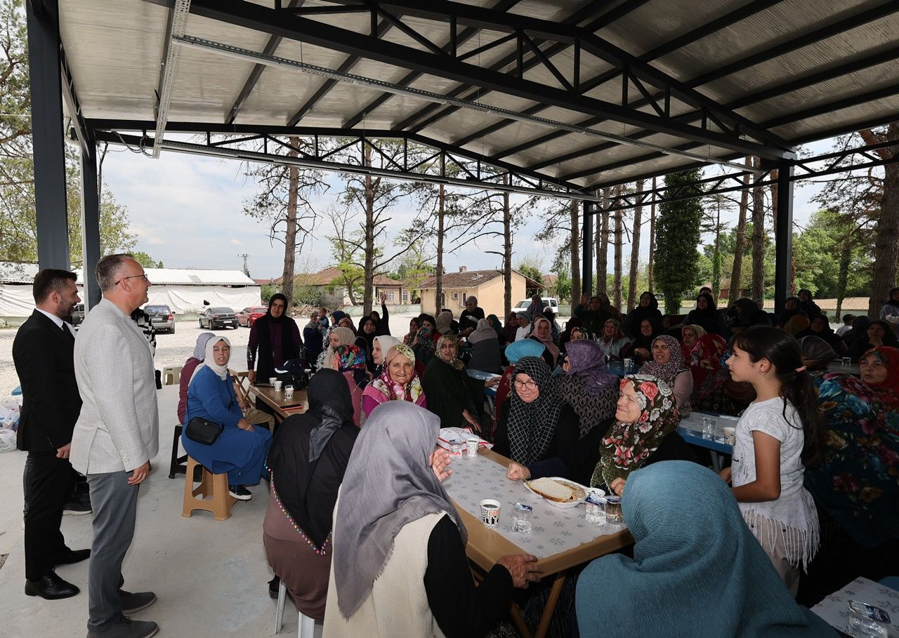 Adapazarı’nda Hizmet Buluşması: Başkan Işıksu “Milletimizle daima biriz, beraberiz'' - Sayfa 2