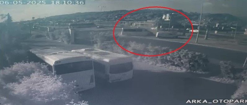 Hafif Ticari Araç İle Tur Aracı Çarpıştı, 3'ü Turist 4 Kişi Yaralandı - Sayfa 3