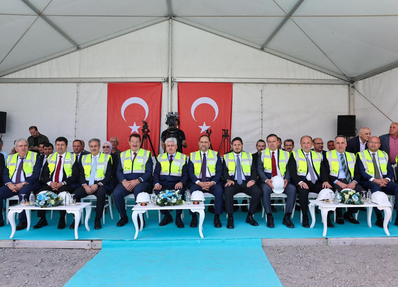Cumhurbaşkanı Erdoğan Geyve Rüzgar Santrali’nin Açılışını Yaptı - Sayfa 2