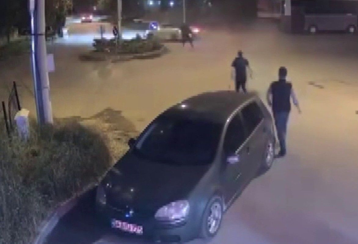 Sapanca’da Drift Yapan Sürücüyü Tabureyle Kovaladı - Sayfa 2