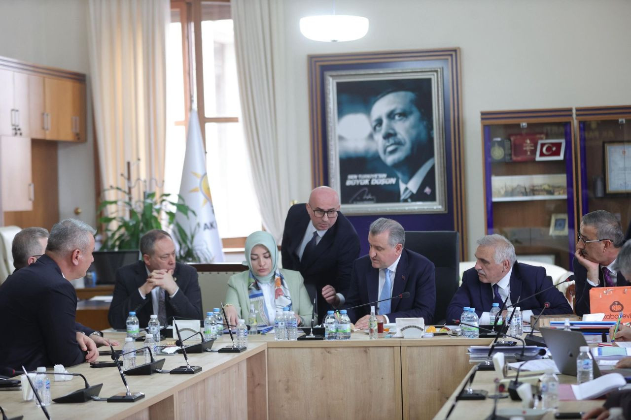 Serdivan’ın Spor Altyapısına Güçlü Destek: Projeler Bakanlığa Sunuldu - Sayfa 3