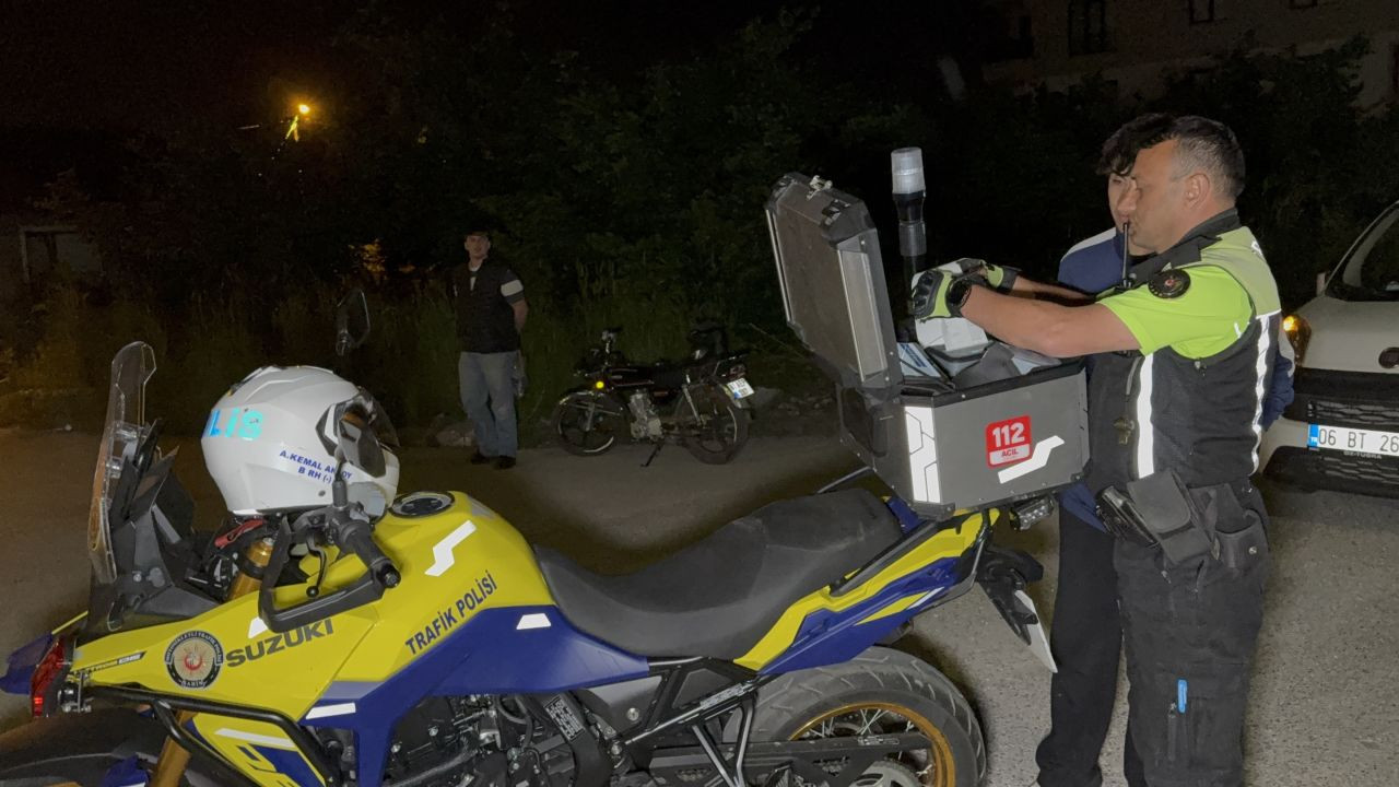 Akrobasi Hareketleri Pahalıya Patladı: Kovalamaca İle Yakalanan Motosikletlilere 65 Bin Lira Ceza - Sayfa 2