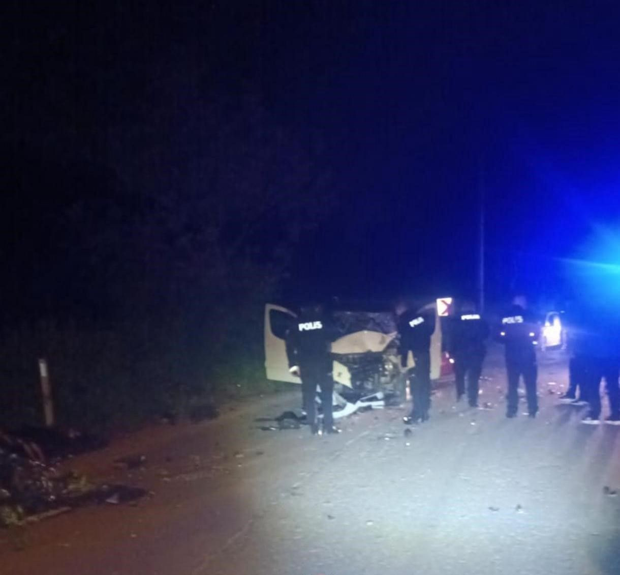 Serdivan’da Feci Kaza: Hafif Ticari Araç Motokuryeye Çarptı, Genç Hayatını Kaybetti - Sayfa 2