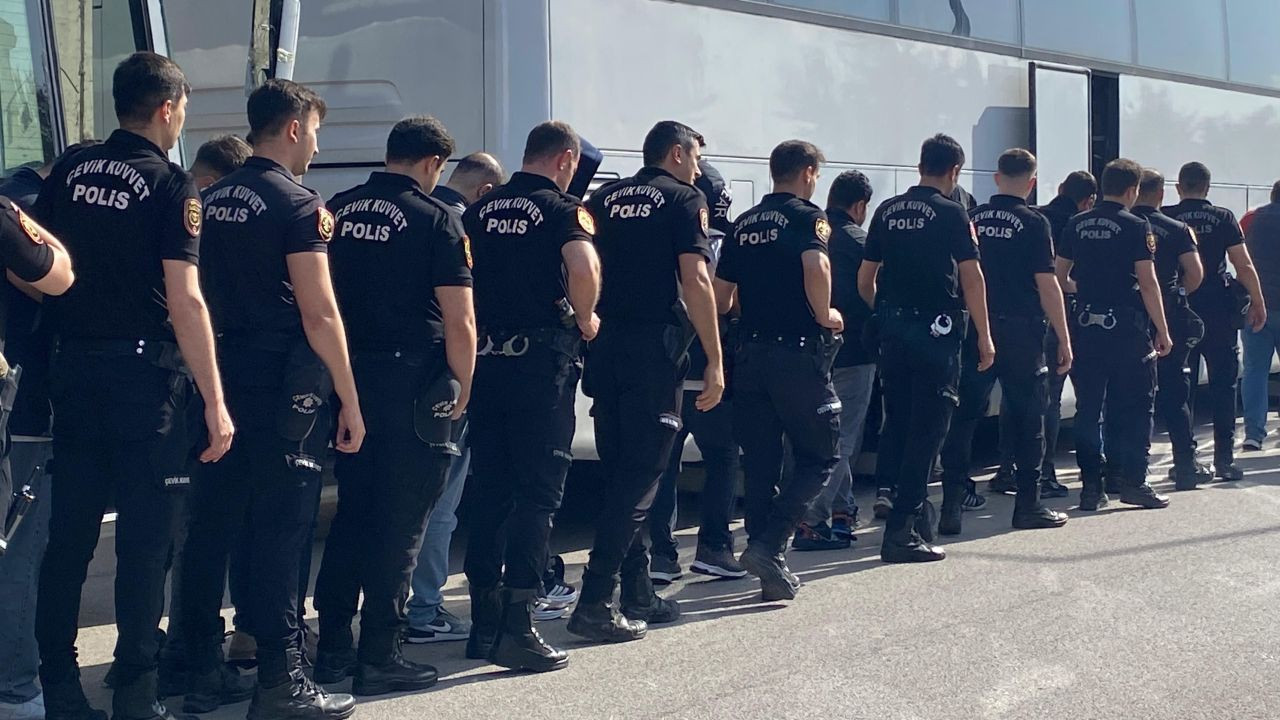 28 İlde Operasyon: Sahte Araç Kiralama Sitesiyle 122 Kişiyi Dolandırmışlar - Sayfa 3