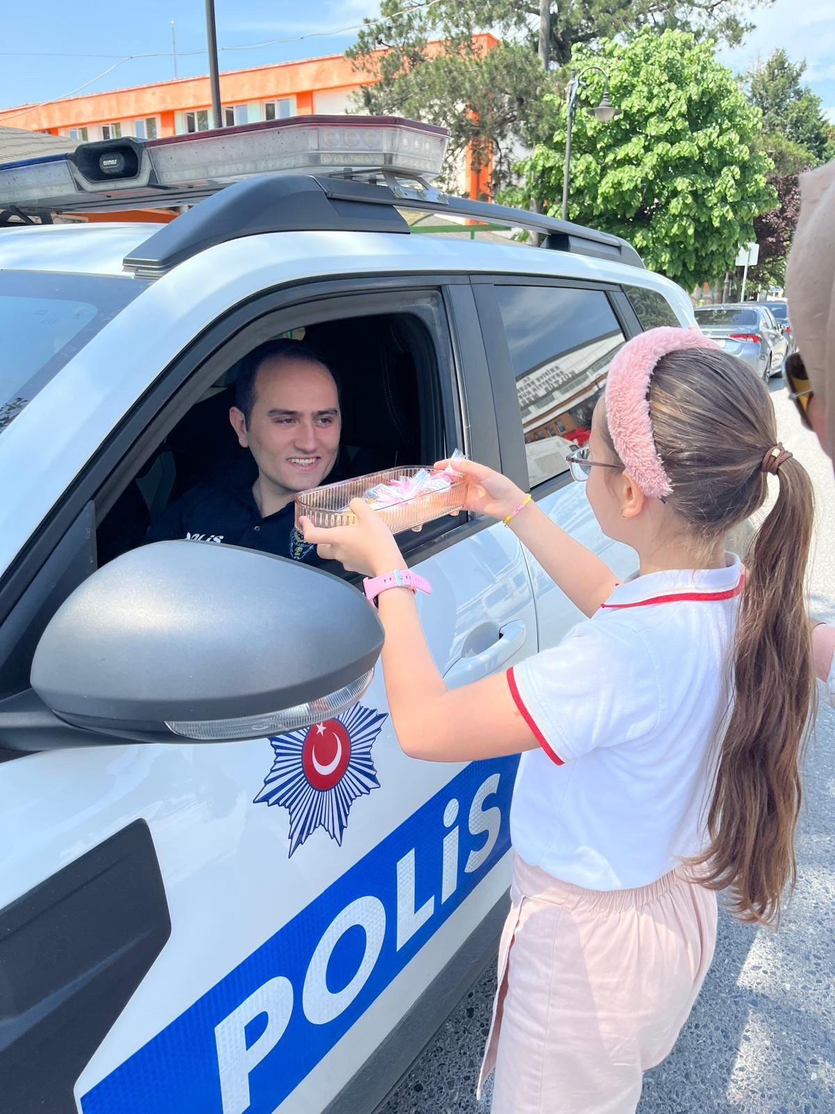 Trafik Haftasında Öğrencilerden Farkındalık Etkinliği - Sayfa 1
